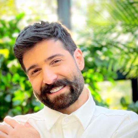 دانلود آهنگ حمید هیراد من بعد از تو از زندگی خسته شدم مث تو برعکس خودم